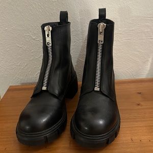 Steve Madden combat chunky boots zip up size 9